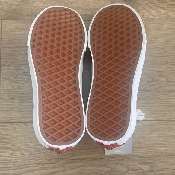 NEW Vans X Disney Old School Sneakers '100th Anniversary Scrapbook' W 5.5 - Picture 9 of 9